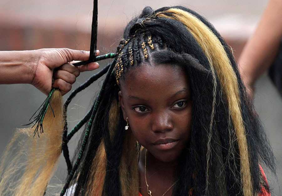 Как правильно мыть голову с дредами и афрокосичками?